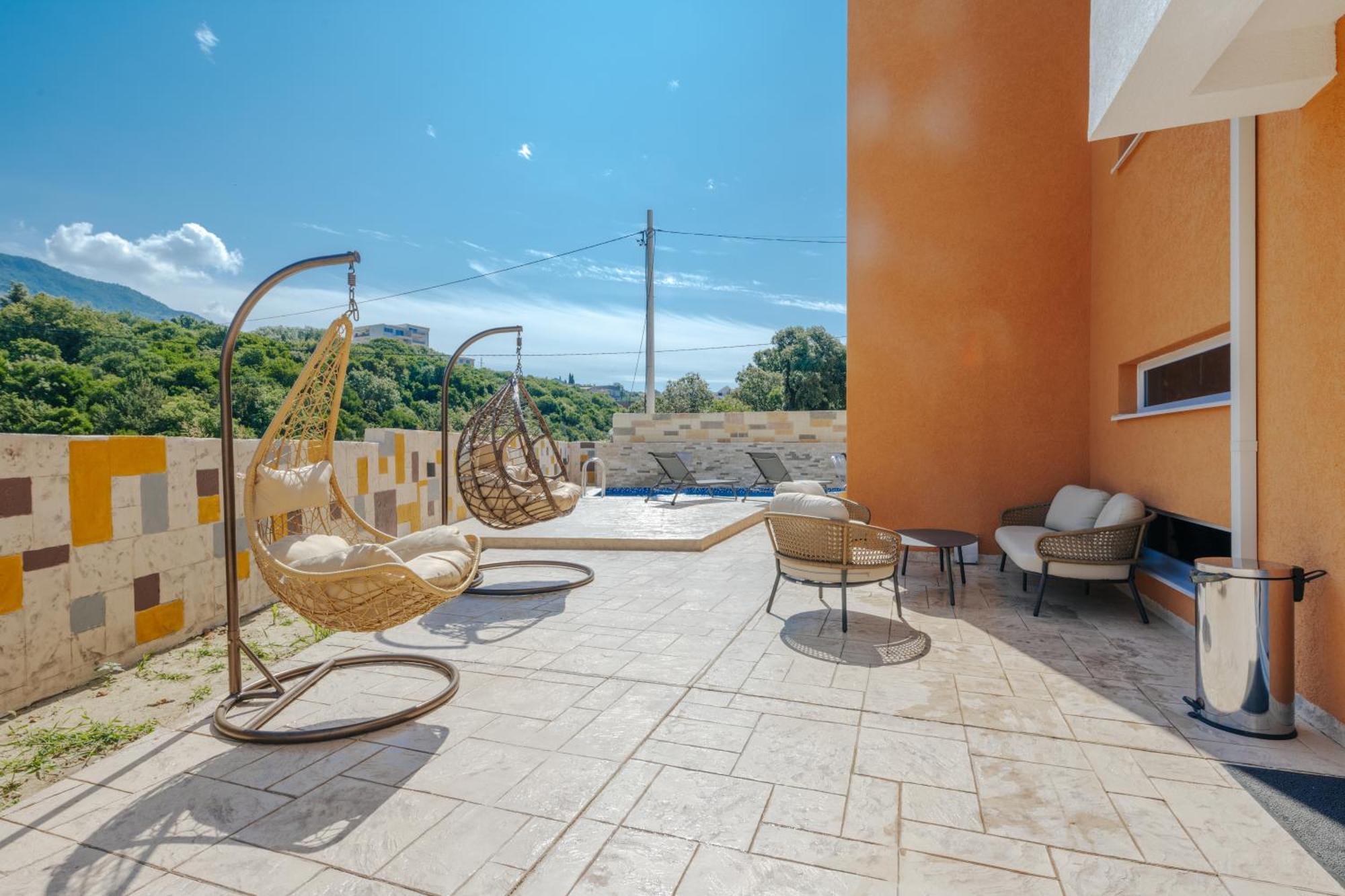 As Villa Bar